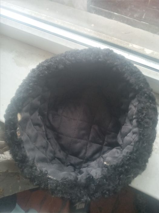 Продам шапку мужскую