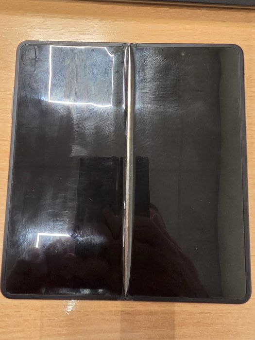 Honor Magic V2 сгъваем телефон