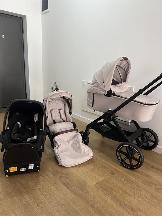 Pachet carucior si scoica plus isofix