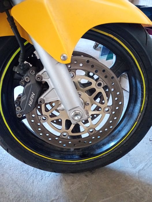Dezmembrez motocicleta honda cbr 600f fabricatie 2000 piese honda cbr