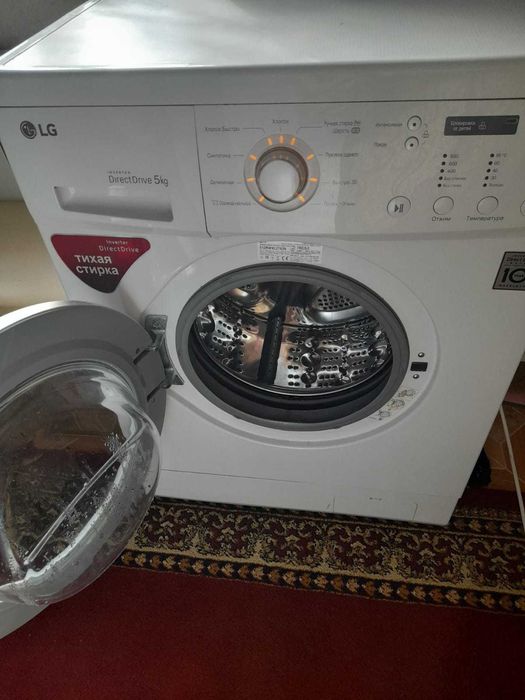 Продам стиральную машину LG.
