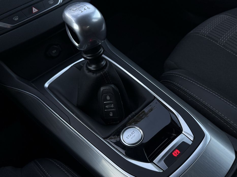 PEUGEOT 308 2018 — imagine 5