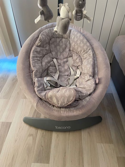 Продавам шезлонг за бебе