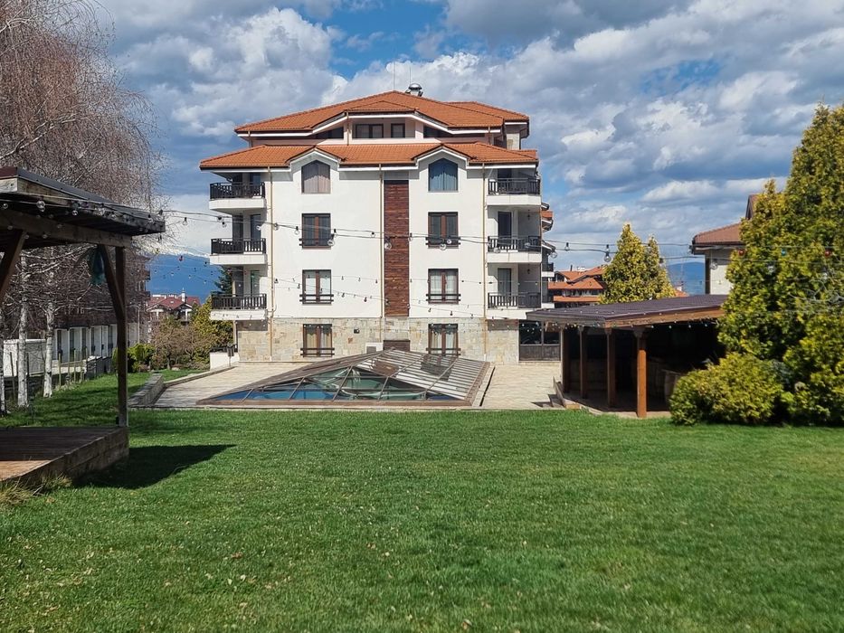 Двустаен апартамент за продажба в затворен комплекс до лифта в гр. Банско