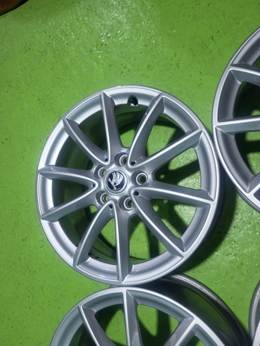 17 5x112 Skoda лети джанти 5х112 Шкода
