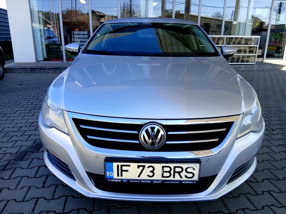 VOLKSWAGEN Passat CC