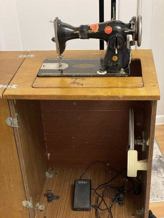 Швейная машинка..