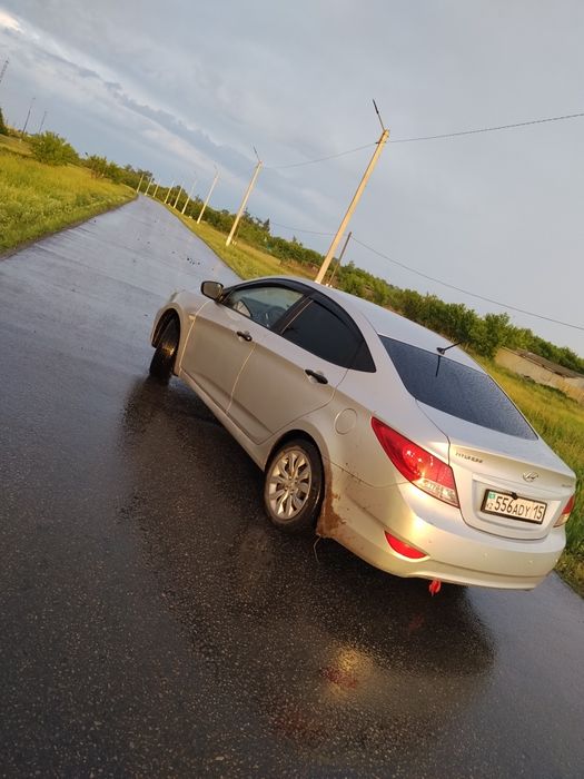 Продам акцент 1.6 2013год