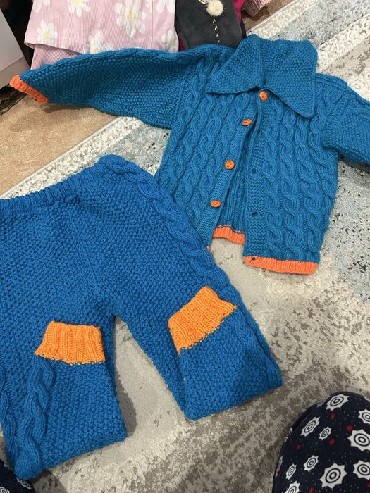 Отдам детские вещи за  шоколадку