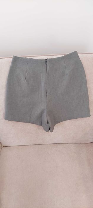 Дамска пола, Stradivarius, размер 34, НОВА