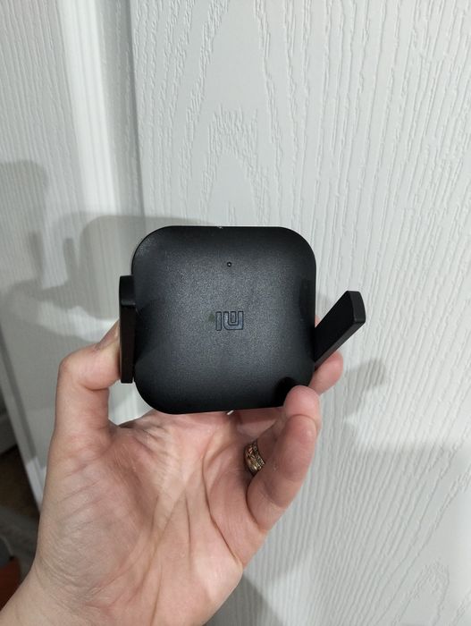 Este dar amplificator wifi  Xiaomi mi