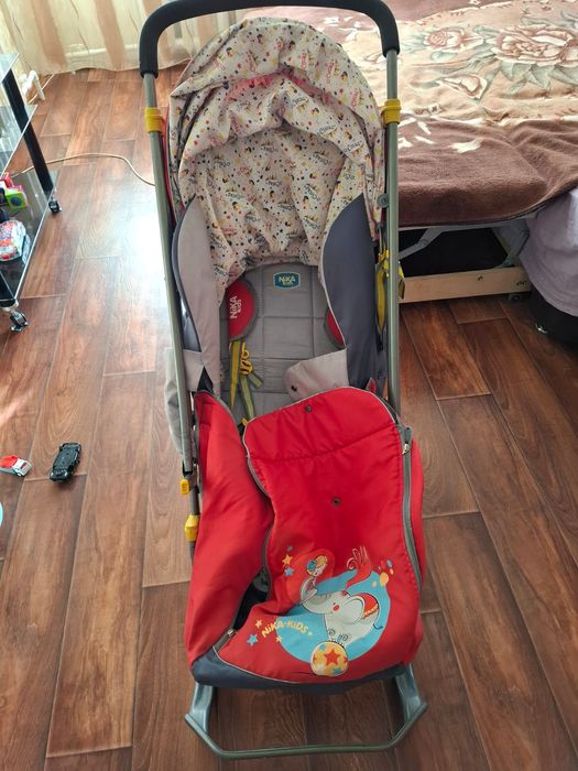 Продам санки в хорошем состоянии