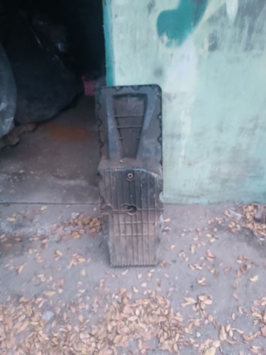 Поддон Мерседес Атего