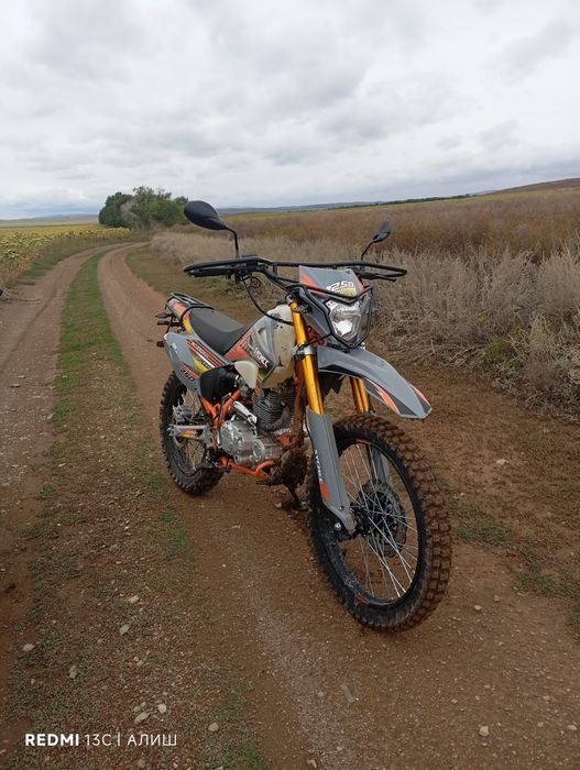 Эндуро мотоцикл 250 кубов