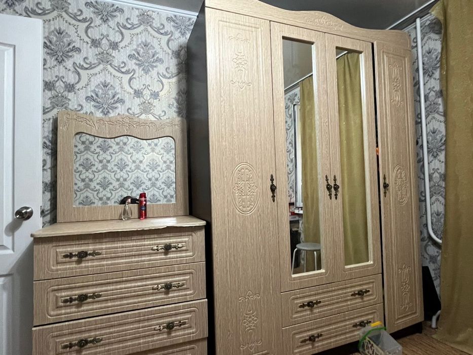 Спальный гарнитур, срочно продам