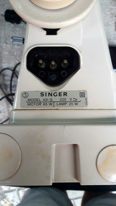 Masina cusut Singer 431/Cu piese metalice