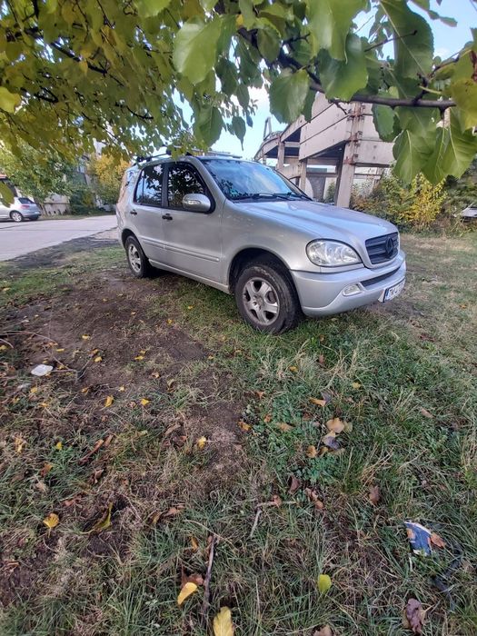 MERCEDES-BENZ ML-Class 2004