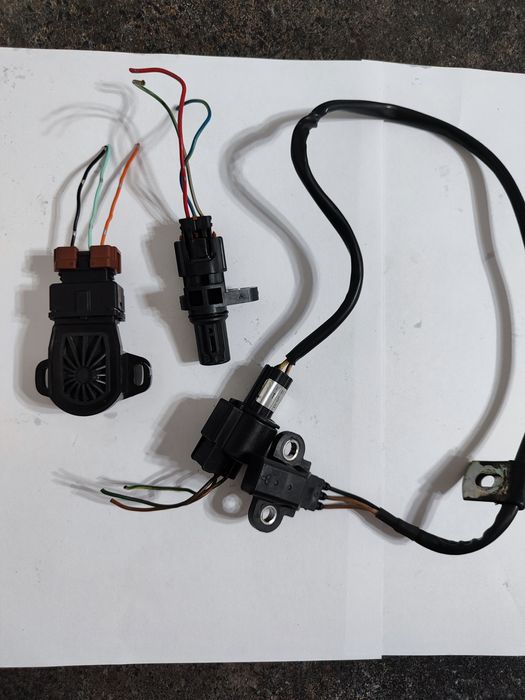 Датчик коленвала и распредвала Паджеро 4