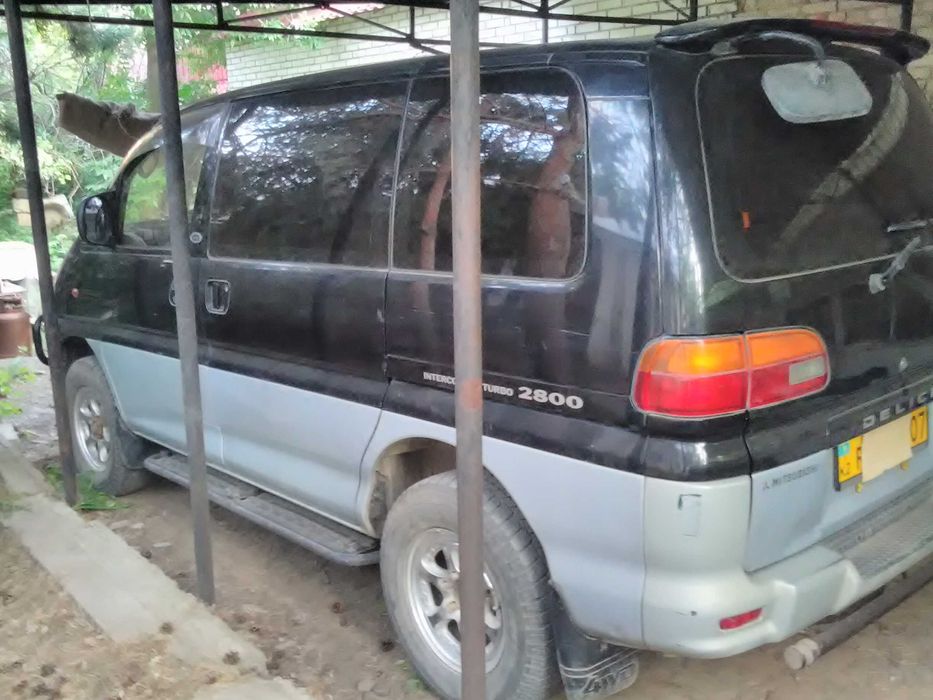 Mitsubishi Delica