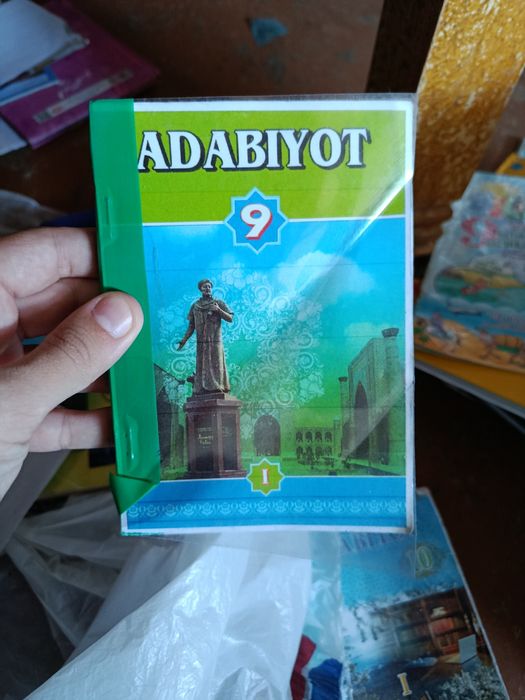 10 mingdan qo'llanmalar va kitoblar