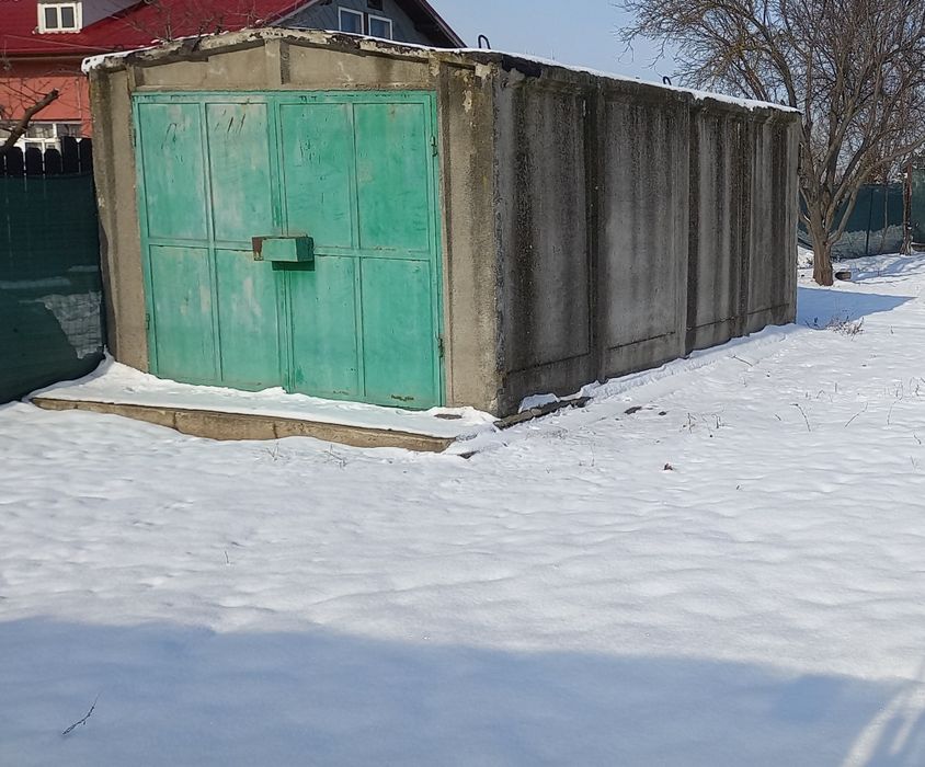 Garaj  beton tip Granitul