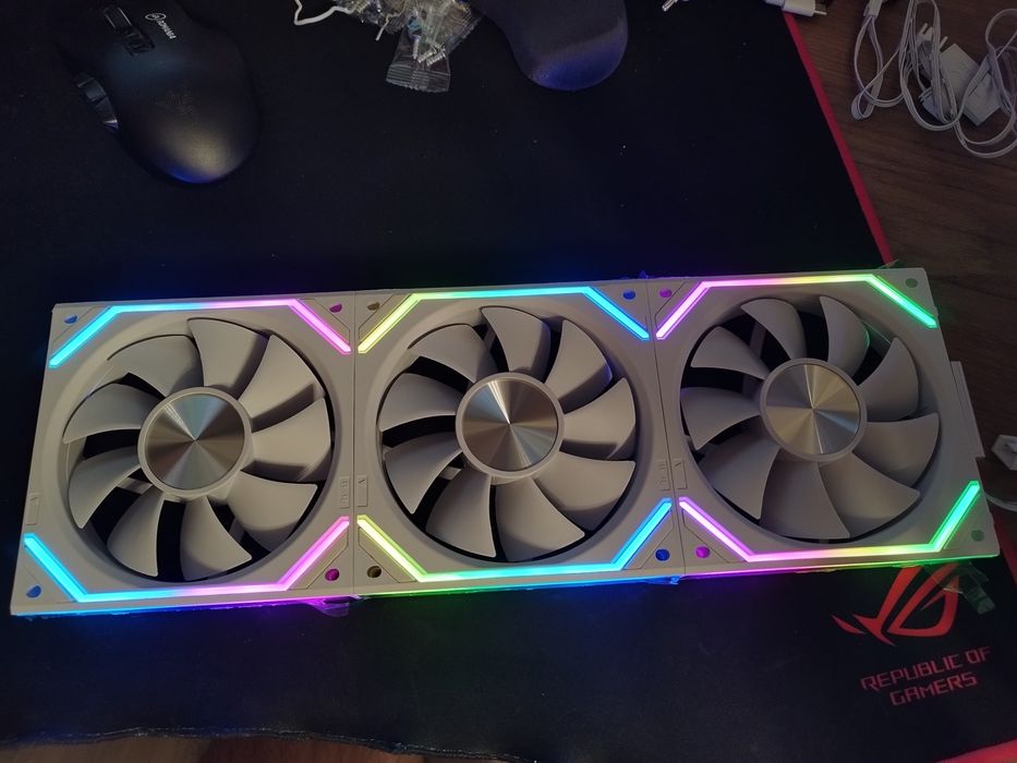 Set 3 ventilatoare PC Jungle Leopard (Tzmrit) Interstellar-V2RS Argb Uni Fan, albe