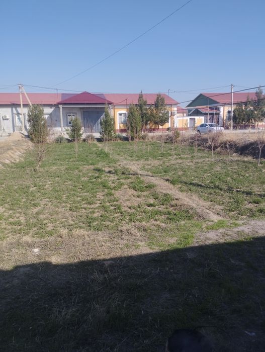 Варк 2 да ховли сотилади, 6соток угловой