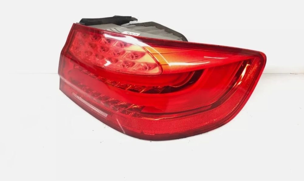 Stopuri Led Bmw E92  Facelift Originale dezmembrez bmw e 90/91/92