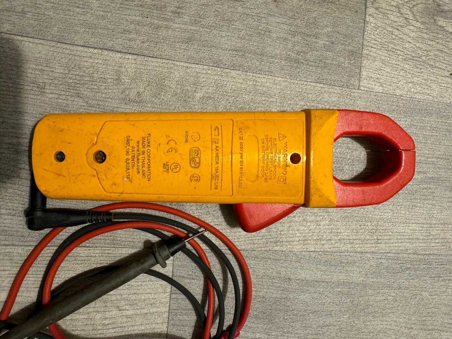 Fluke 335 clamp meter