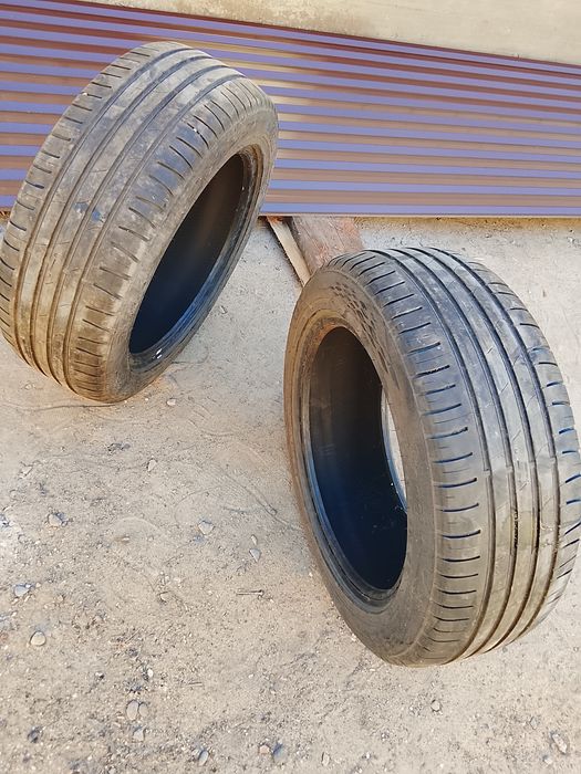 Продам авто шины две пары