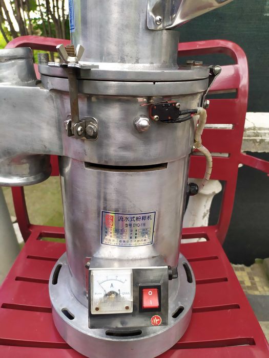 Лабораторна чукова мелница - фармация , медицина ,хранителна пр. и др.