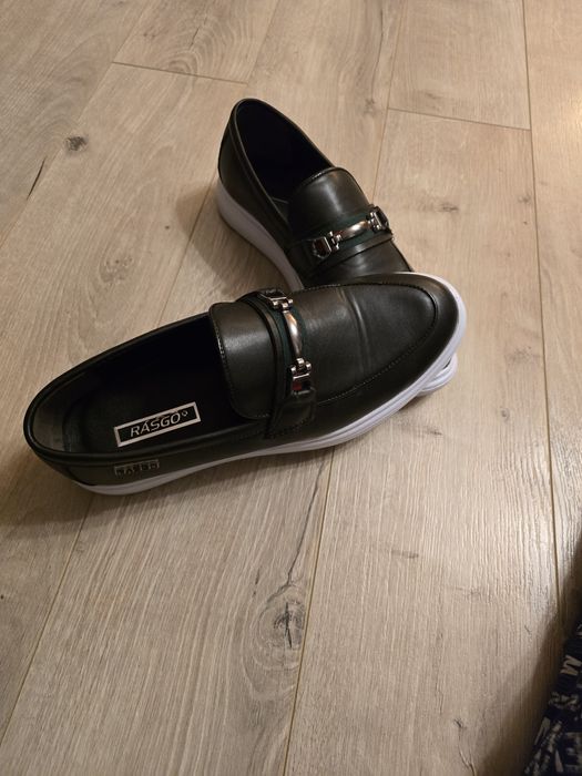 Pantofi nr 41 în stare excelenta...