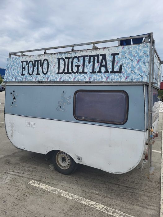 Fostă Rulotă comercială