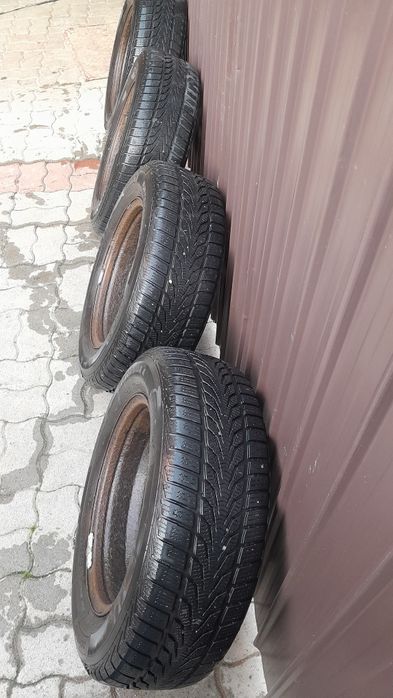 Jante 5x112 cu cauciucuri de iarna M +S în stare bună.