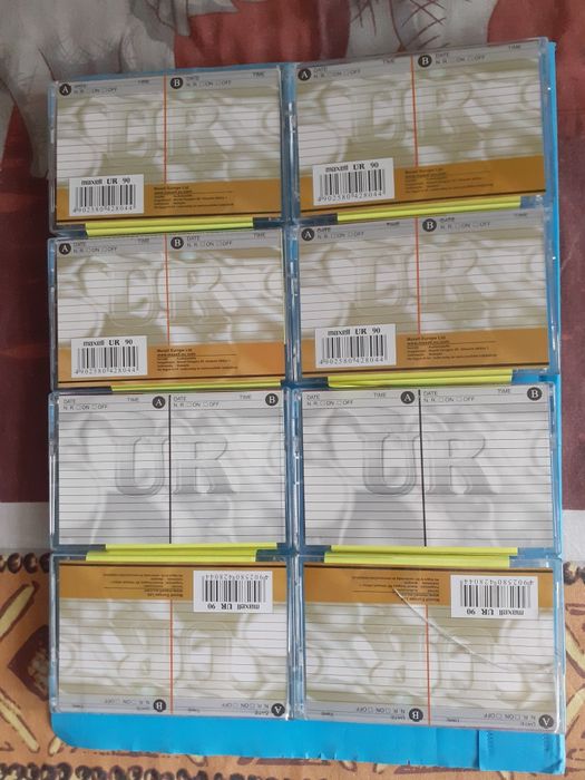Lot 10  casete audio Maxell UR 90 stare foarte buna