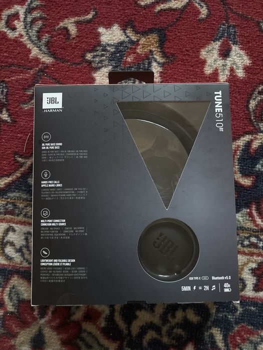 Оригинальные наушники JBL Tune 510BT продам срочно