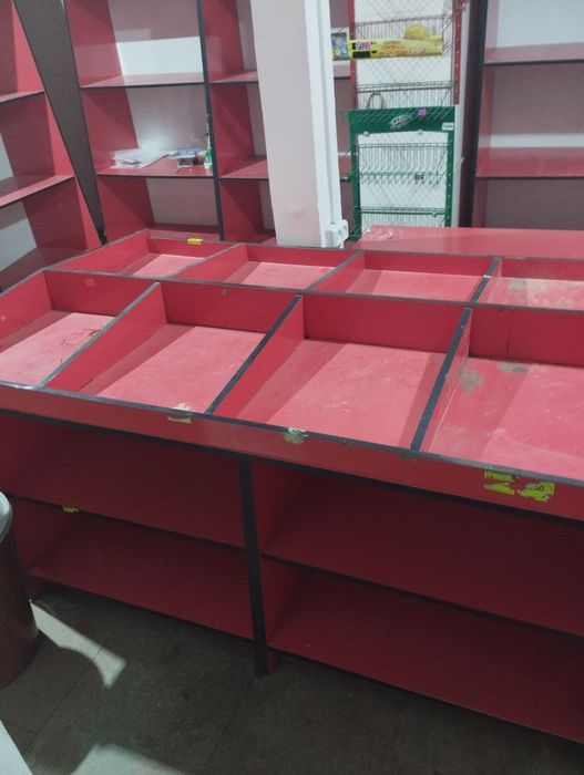 Вытрыны для магазина