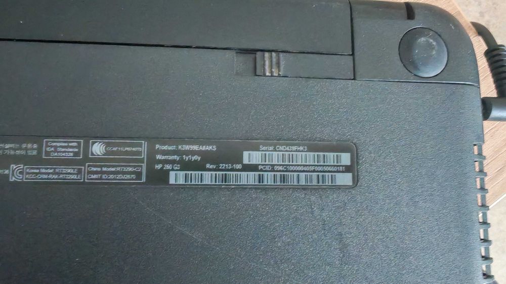 Продавам лаптоп HP 250 G3 15,6"