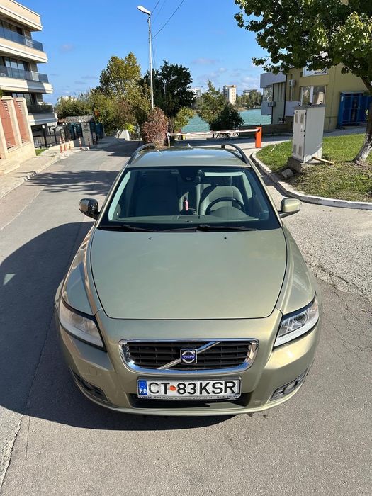 VOLVO V50 2009 — imagine 2
