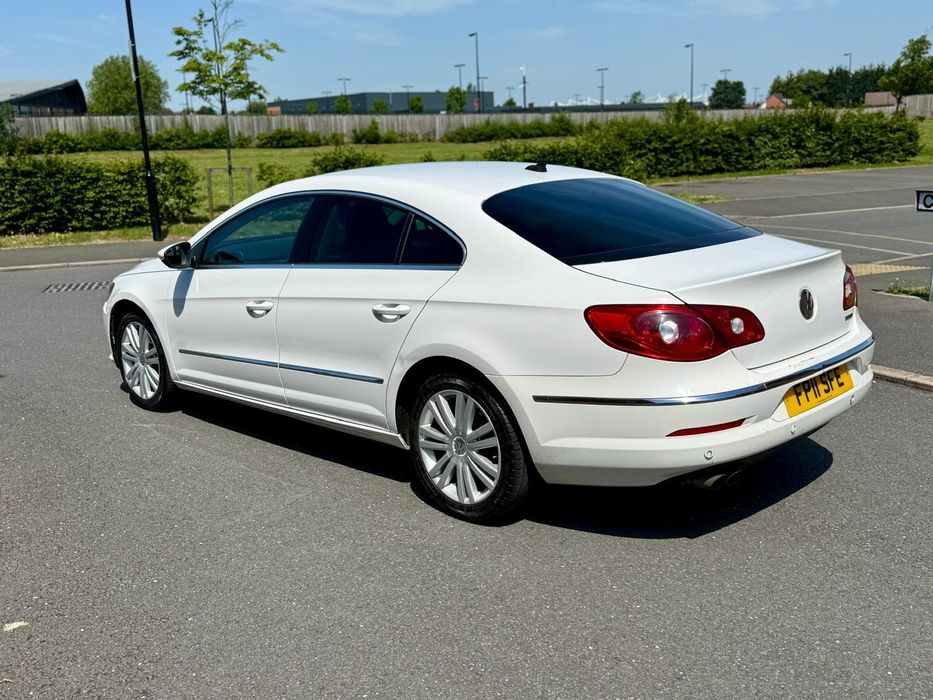 VOLKSWAGEN Passat CC 2011 — imagine 4