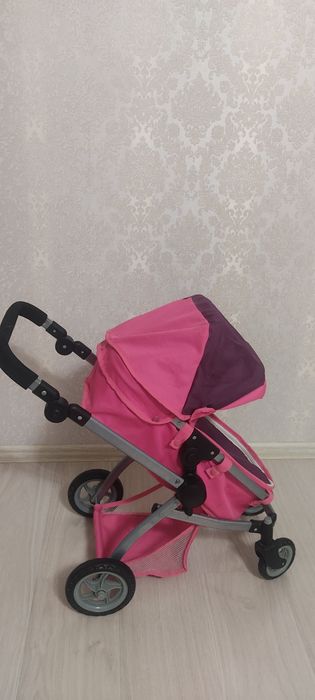 Коляска для кукол