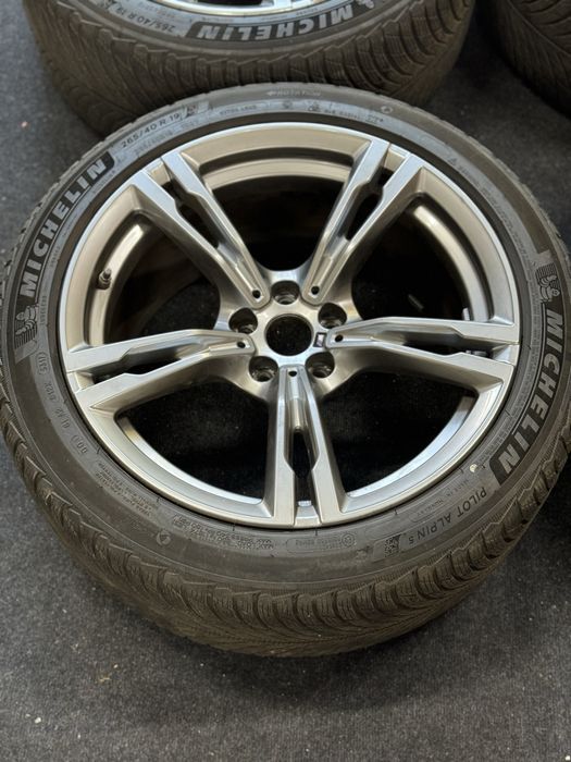 jante cu anvelope iarna  bmw m5 f90 m8 f91 r19