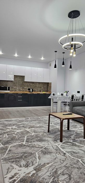 Квартира посуточно в ЖК Райымбек