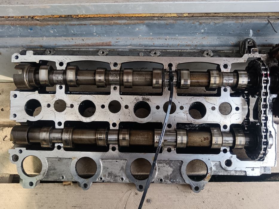 Разпределителни кухи валове за 2.0 хди 136 к.с. / Пежо Ситроен 2.0 хди