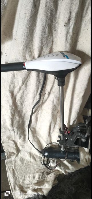 Продам лодочный электромотр