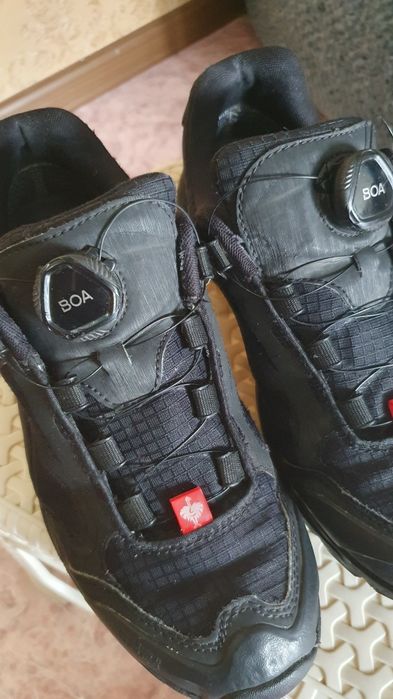 Тактические кроссовки