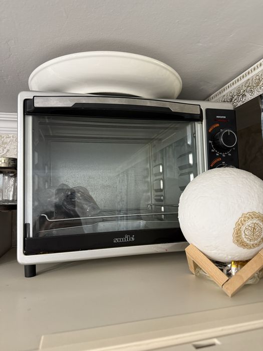 Духовка, чистая, состояние отличное