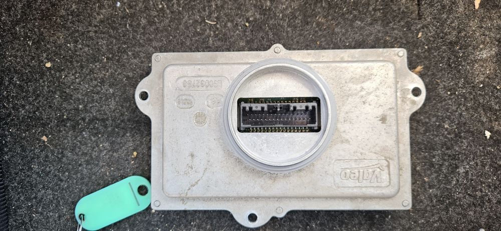 Vând droser pentru Far Led VW Seat