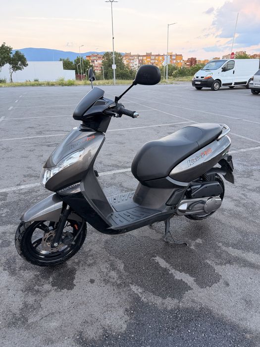 Пежо Кисби Peugeot Kisbee RS