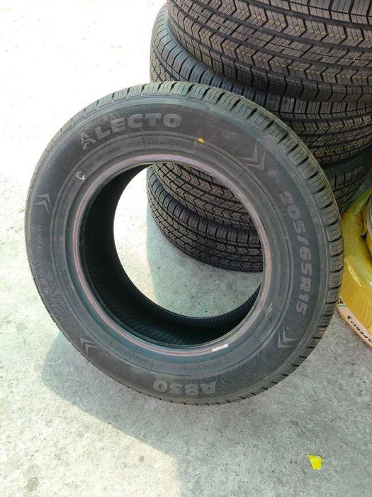 COBALT avtolar uchun 205/65R15 sifatli yumshoq balonlar bor